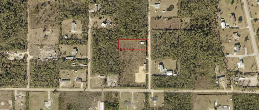 En Venta: $15,500 (0.69 acres)