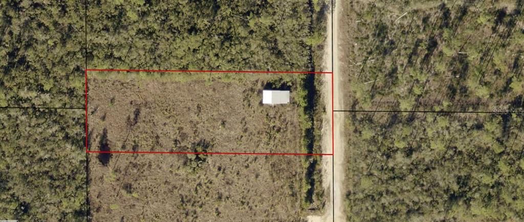 En Venta: $15,500 (0.69 acres)