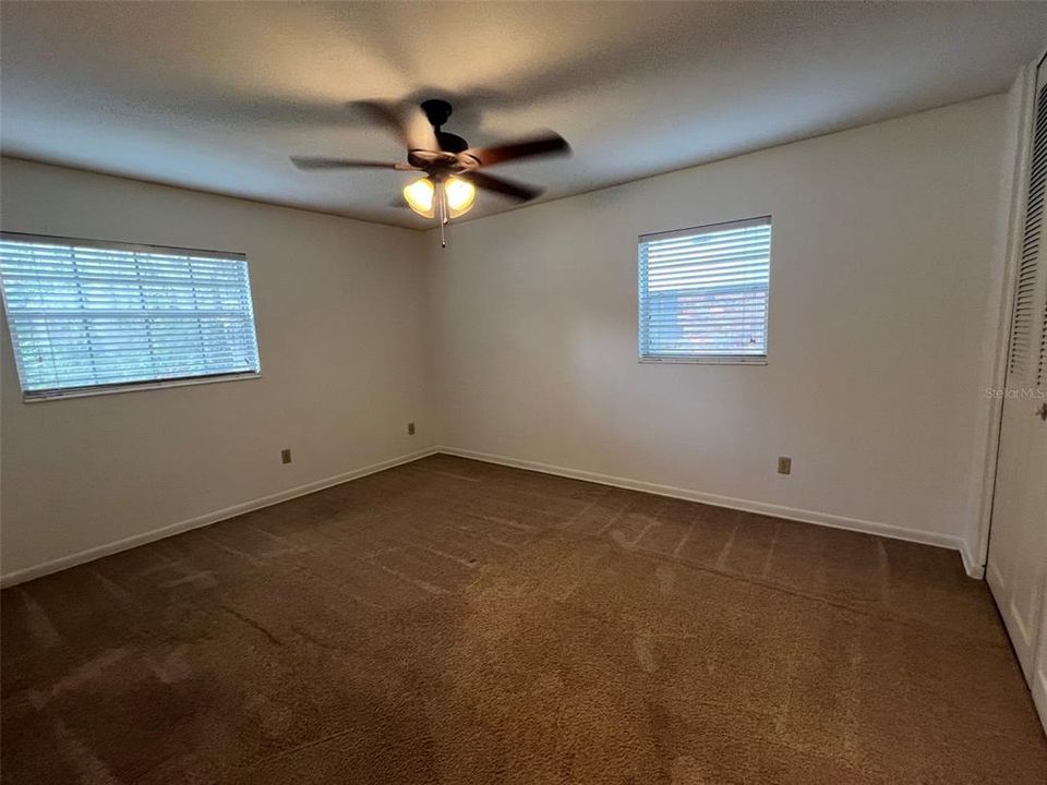 For Rent: $2,400 (4 beds, 2 baths, 1560 Square Feet)