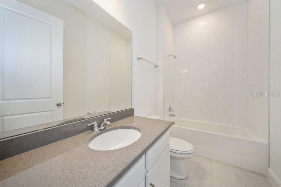 For Rent: $5,600 (5 beds, 3 baths, 3076 Square Feet)
