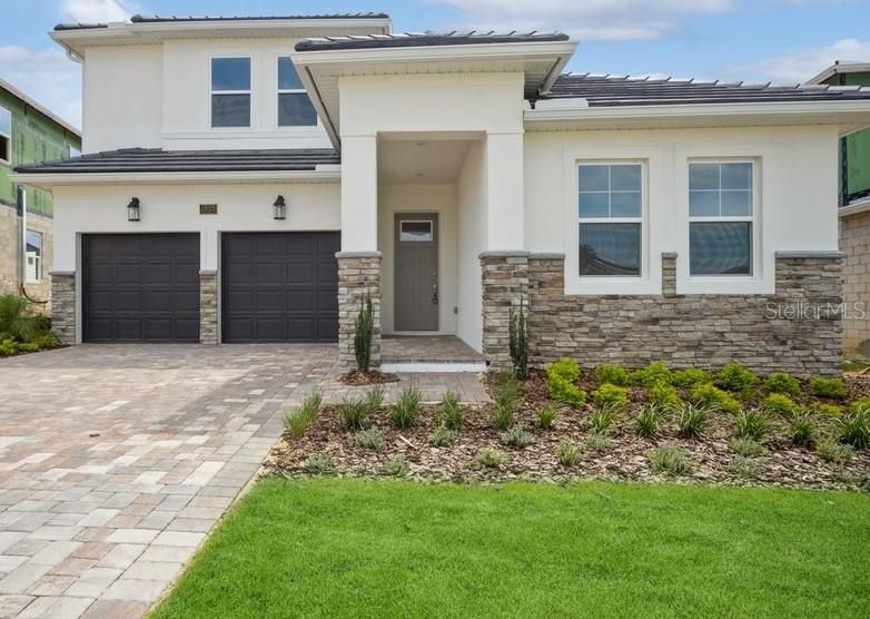 For Rent: $5,600 (5 beds, 3 baths, 3076 Square Feet)