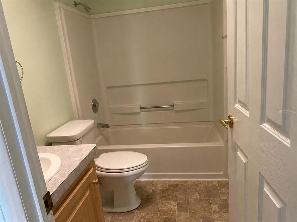 For Sale: $189,000 (3 beds, 2 baths, 1512 Square Feet)