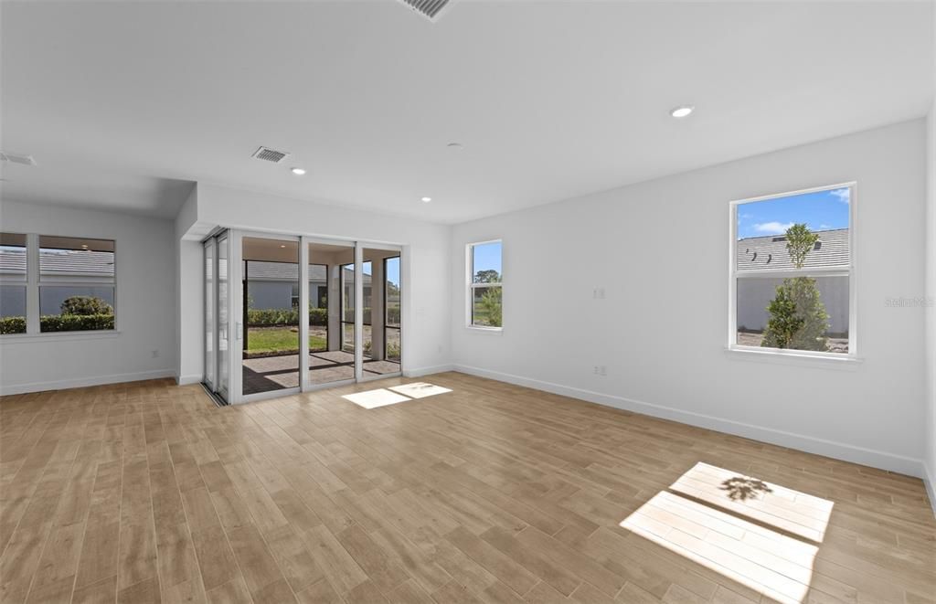 For Sale: $546,520 (3 beds, 2 baths, 2185 Square Feet)
