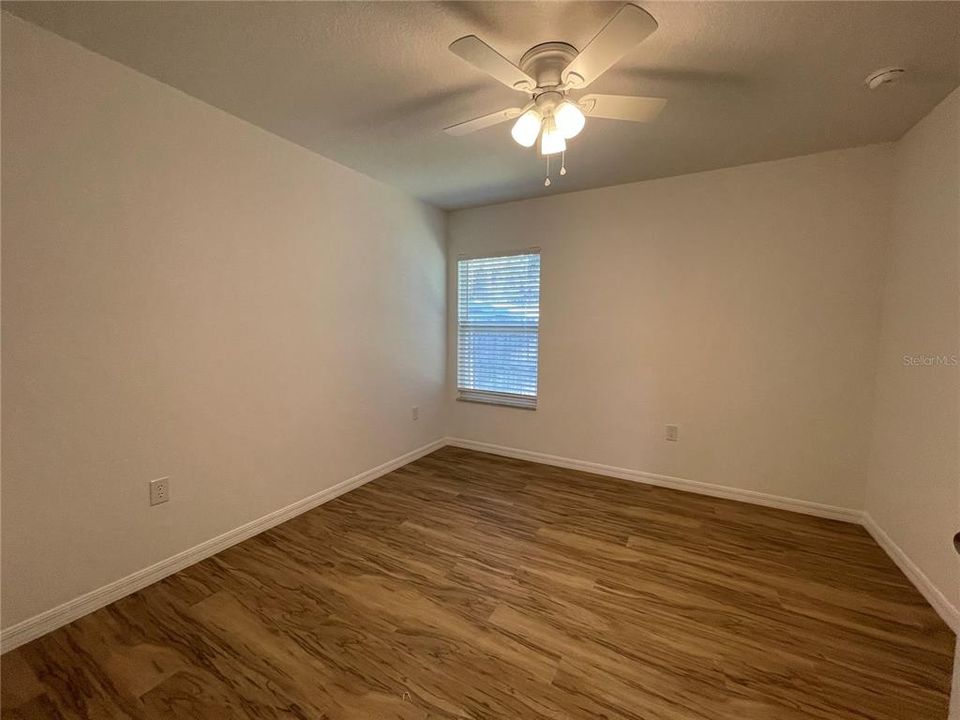 For Rent: $1,700 (3 beds, 2 baths, 1274 Square Feet)