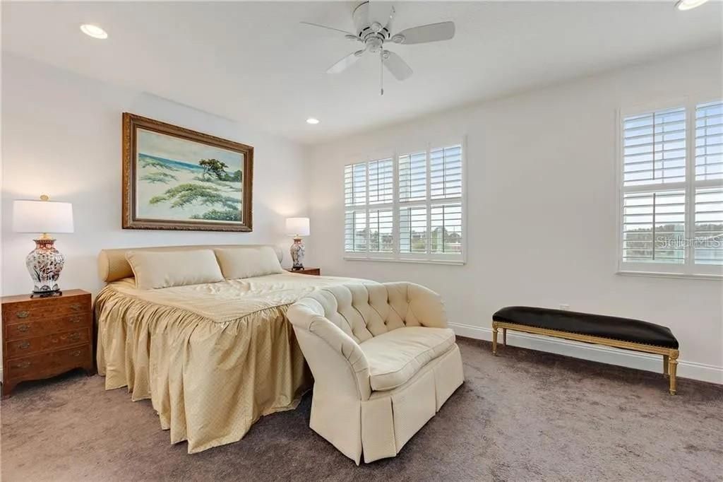 For Rent: $4,000 (3 beds, 2 baths, 1567 Square Feet)