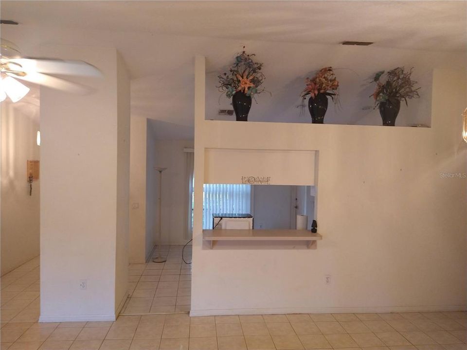 For Sale: $269,000 (3 beds, 2 baths, 1390 Square Feet)