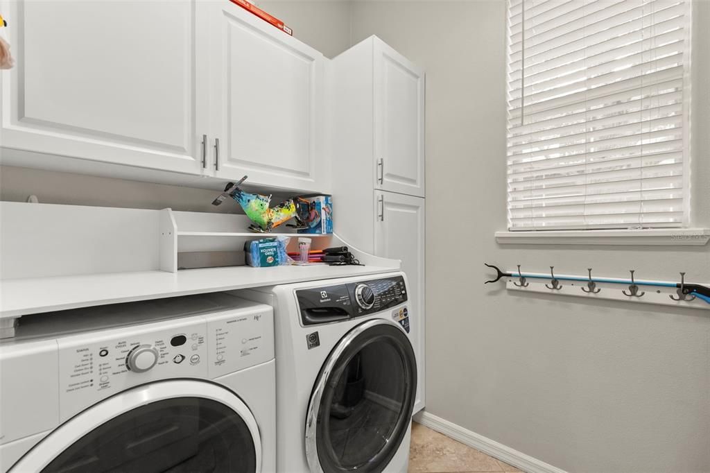 For Sale: $659,000 (4 beds, 3 baths, 2744 Square Feet)