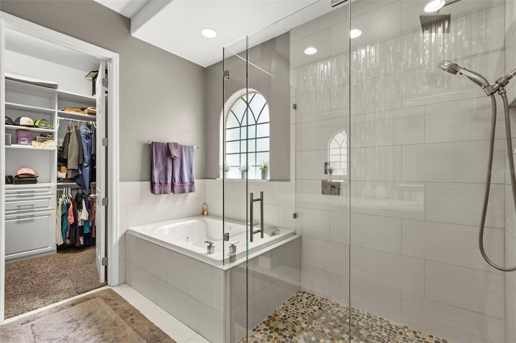 For Sale: $659,000 (4 beds, 3 baths, 2744 Square Feet)