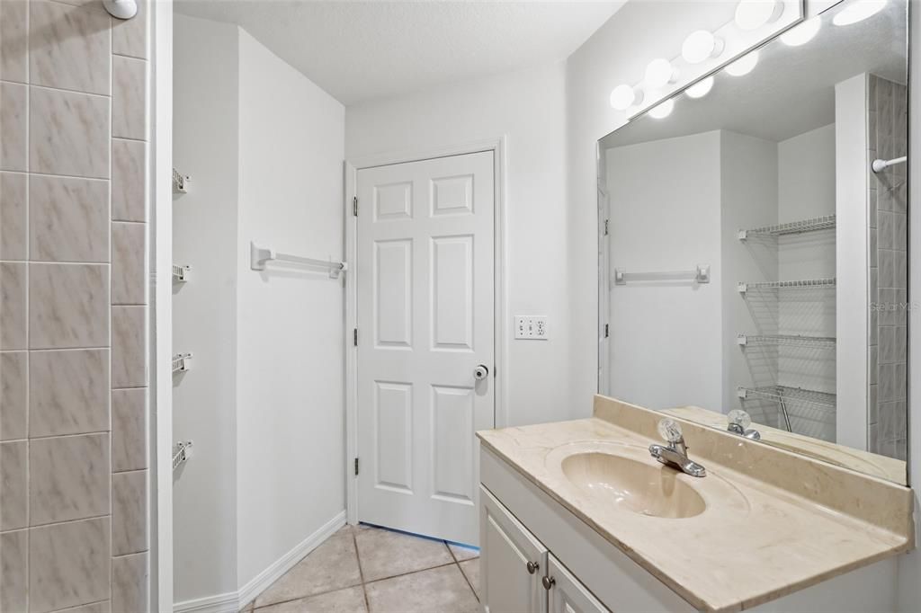 For Sale: $359,900 (3 beds, 2 baths, 1516 Square Feet)