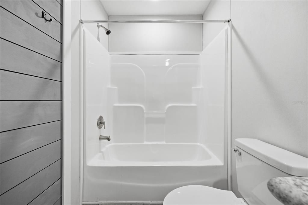 For Sale: $1,100,000 (3 beds, 2 baths, 1782 Square Feet)