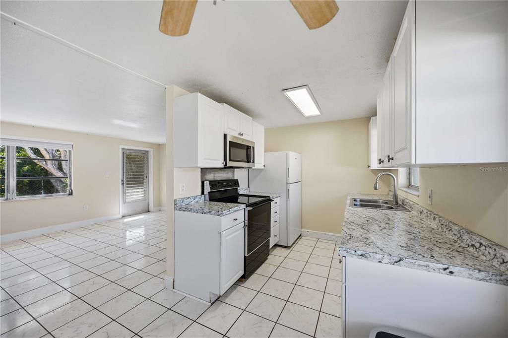 For Sale: $395,000 (4 beds, 0 baths, 1885 Square Feet)