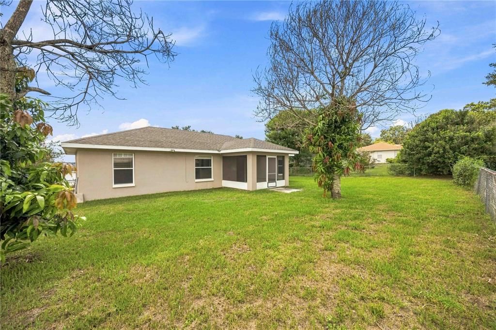En Venta: $245,000 (3 camas, 2 baños, 1398 Pies cuadrados)