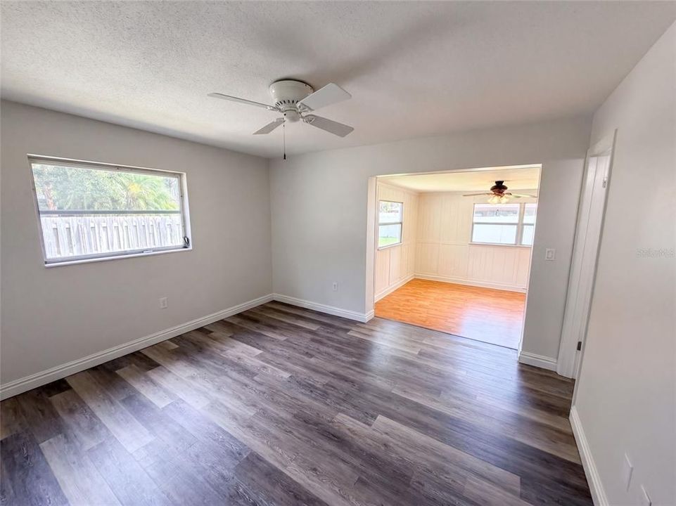 For Sale: $322,000 (3 beds, 2 baths, 1542 Square Feet)