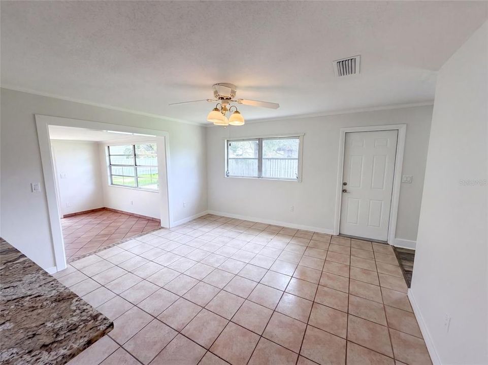 For Sale: $322,000 (3 beds, 2 baths, 1542 Square Feet)
