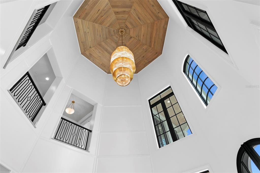 En Venta: $7,900,000 (5 camas, 5 baños, 6671 Pies cuadrados)