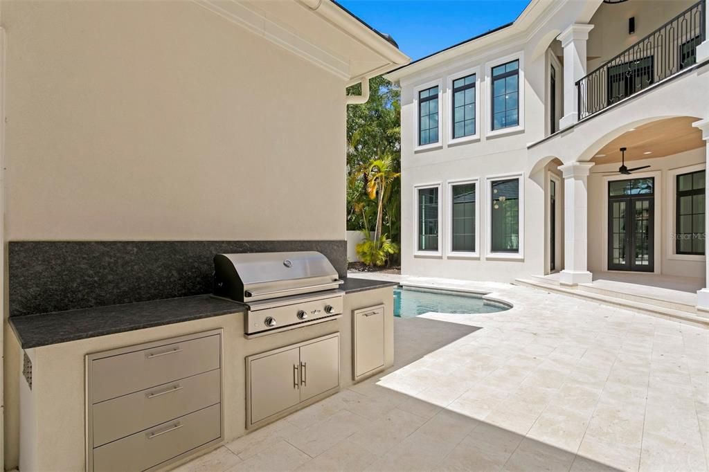 En Venta: $7,900,000 (5 camas, 5 baños, 6671 Pies cuadrados)