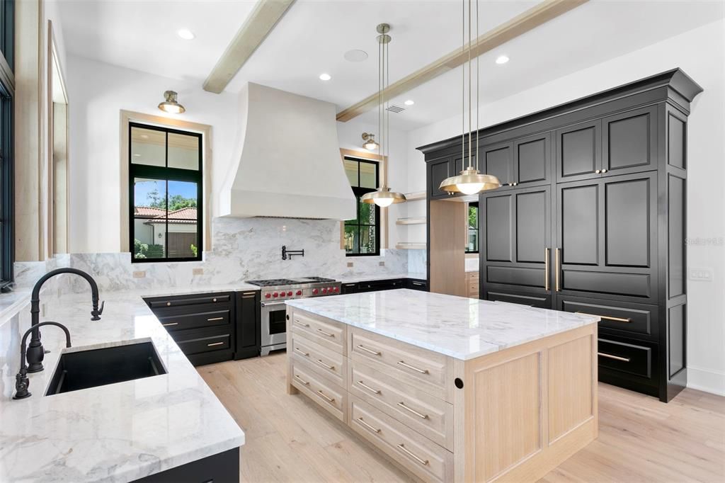 En Venta: $7,900,000 (5 camas, 5 baños, 6671 Pies cuadrados)