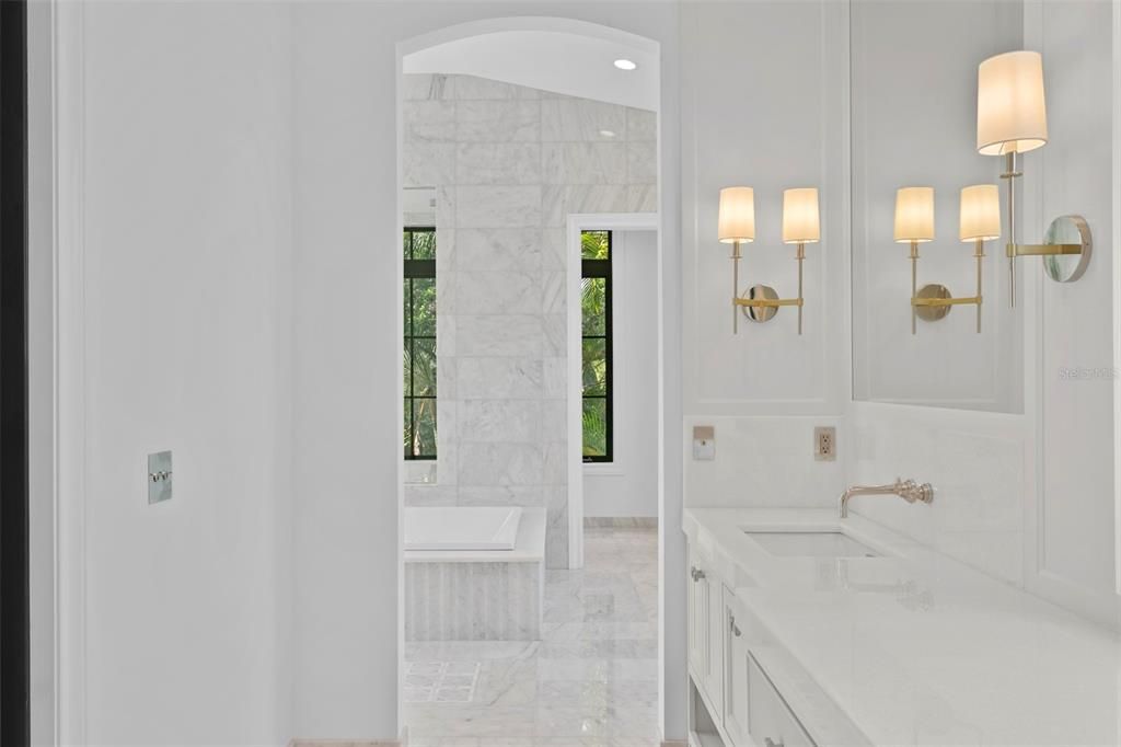 En Venta: $7,900,000 (5 camas, 5 baños, 6671 Pies cuadrados)
