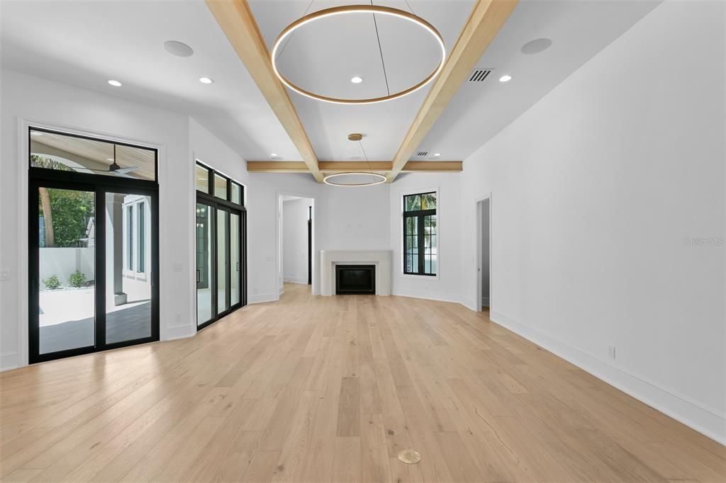 En Venta: $7,900,000 (5 camas, 5 baños, 6671 Pies cuadrados)