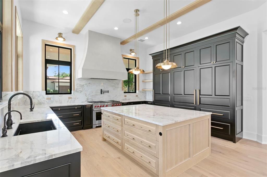 En Venta: $7,900,000 (5 camas, 5 baños, 6671 Pies cuadrados)