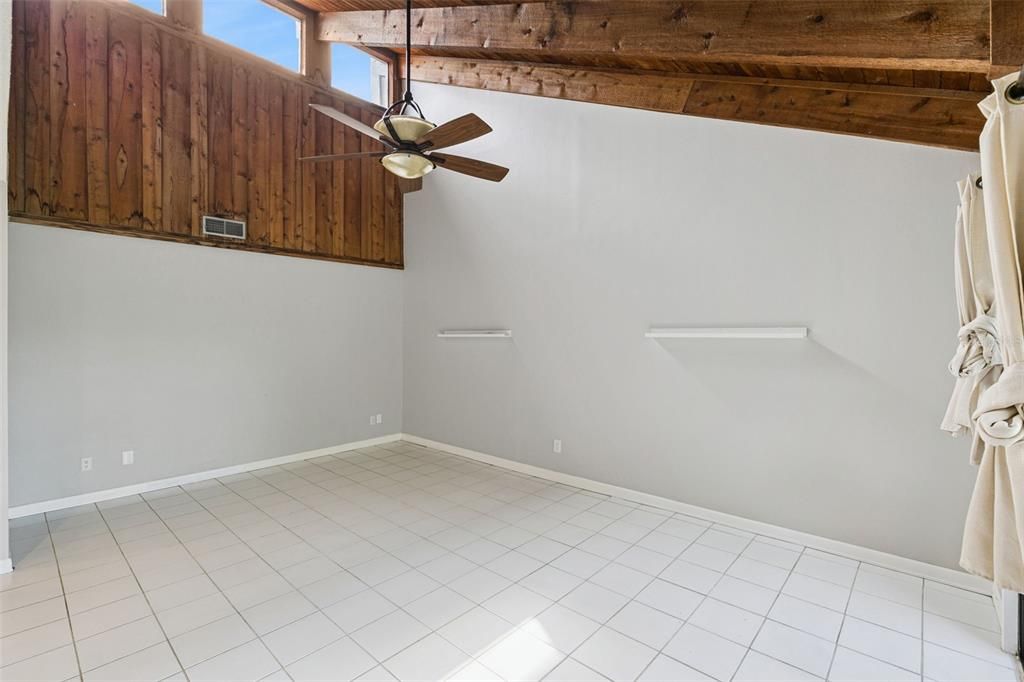 В аренду: $1,595 (2 спален, 2 ванн, 1173 Квадратных фут)