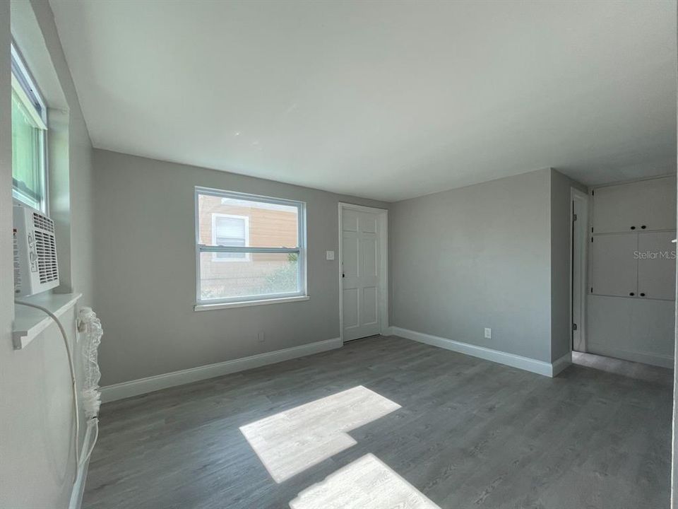 For Rent: $1,550 (2 beds, 1 baths, 755 Square Feet)