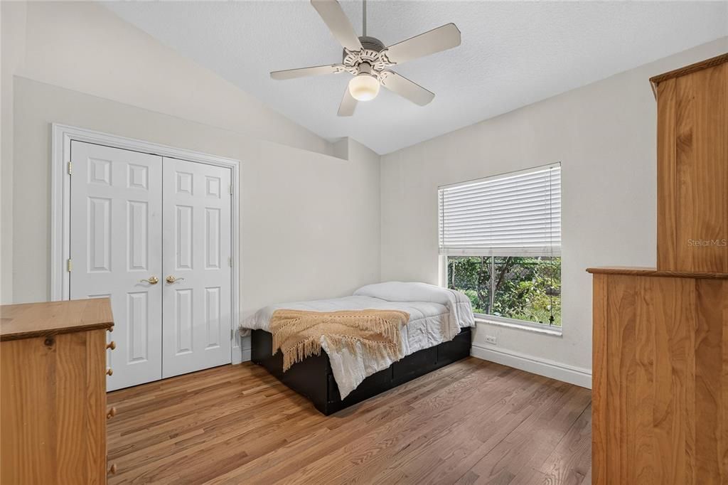For Sale: $700,000 (6 beds, 3 baths, 2988 Square Feet)