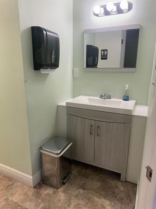 For Sale: $1,000,000 (0 beds, 0 baths, 3171 Square Feet)