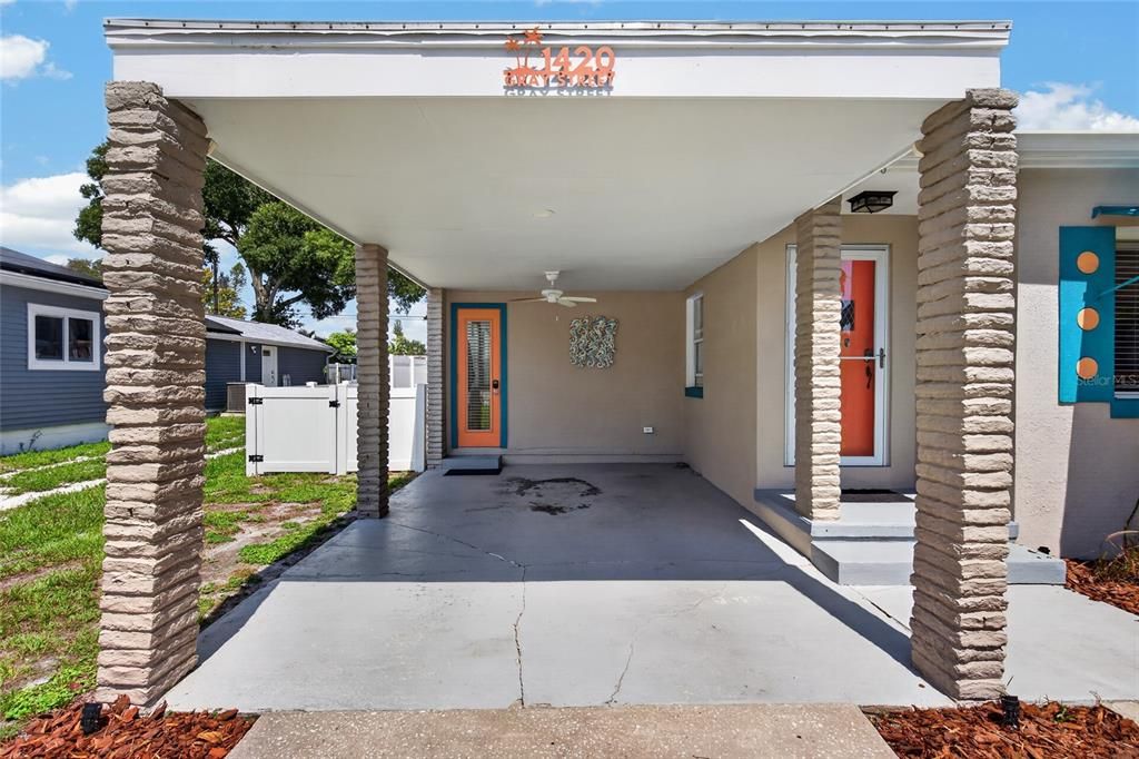 : $399,000 (2 beds, 2 baths, 1016 Square Feet)