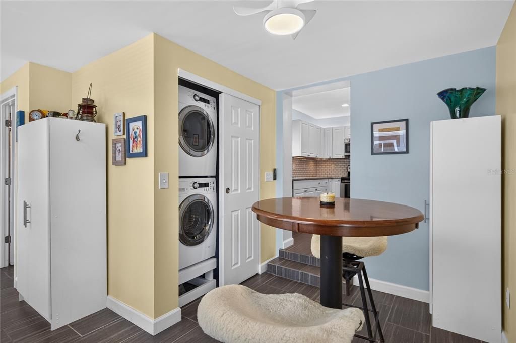: $399,000 (2 beds, 2 baths, 1016 Square Feet)