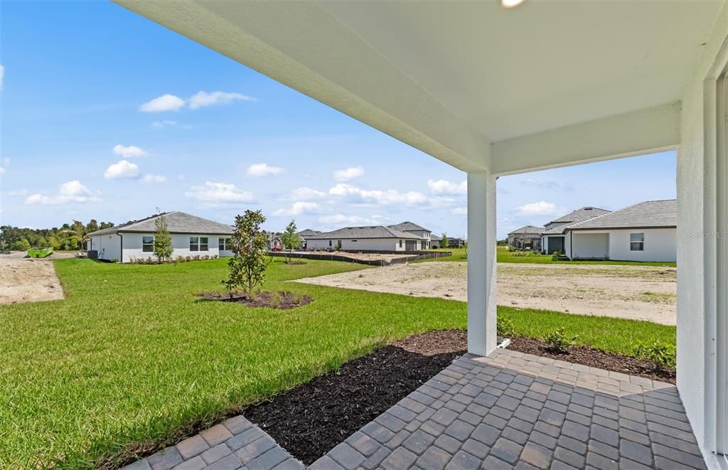 For Sale: $526,155 (5 beds, 3 baths, 2615 Square Feet)
