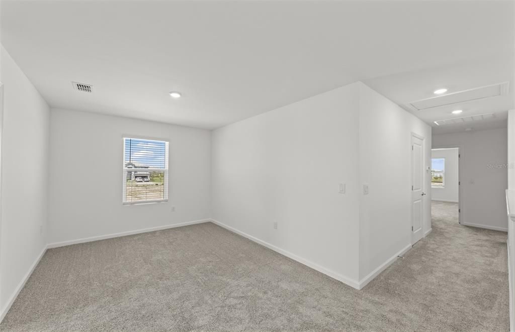 For Sale: $526,155 (5 beds, 3 baths, 2615 Square Feet)