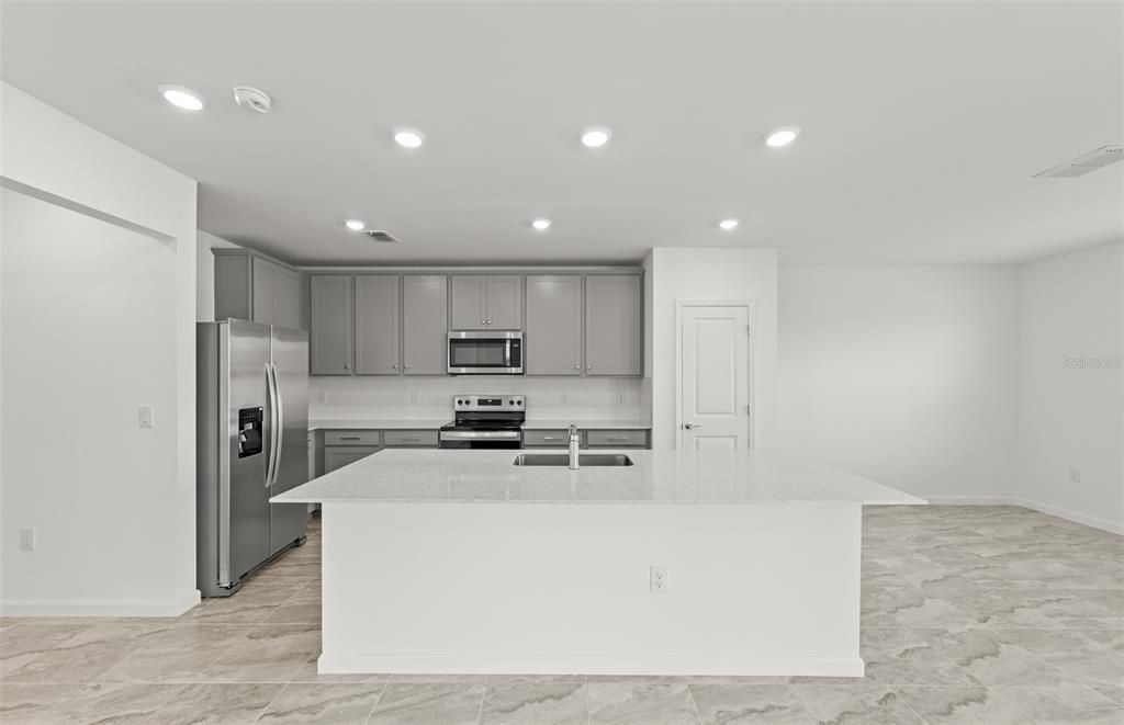 For Sale: $526,155 (5 beds, 3 baths, 2615 Square Feet)