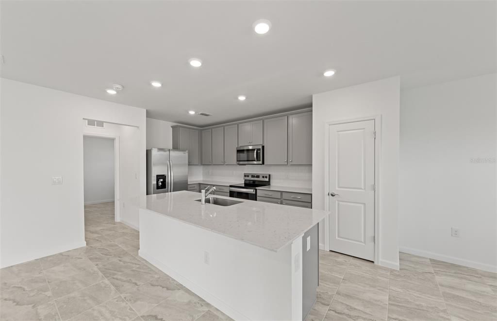 For Sale: $526,155 (5 beds, 3 baths, 2615 Square Feet)