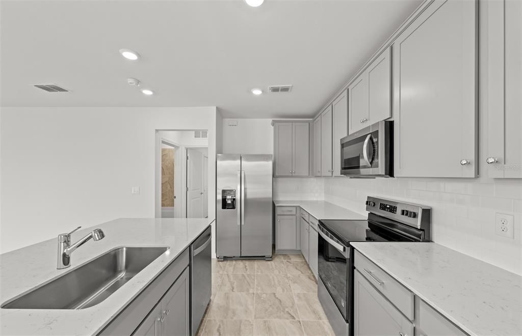 For Sale: $526,155 (5 beds, 3 baths, 2615 Square Feet)