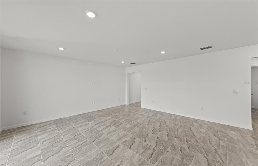 For Sale: $526,155 (5 beds, 3 baths, 2615 Square Feet)