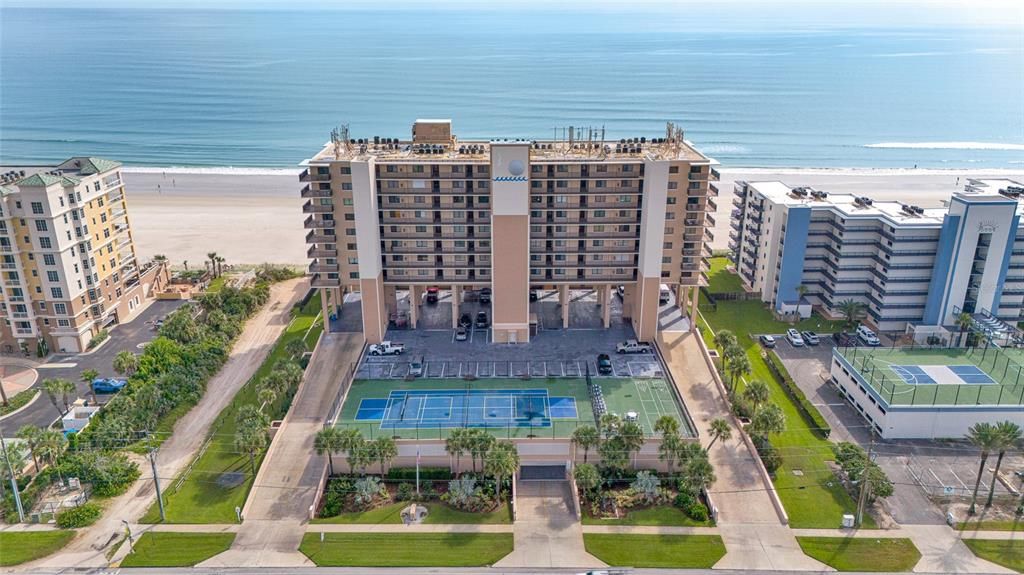 En Venta: $595,000 (2 camas, 2 baños, 1265 Pies cuadrados)