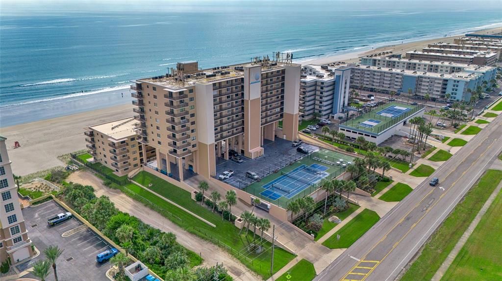 En Venta: $595,000 (2 camas, 2 baños, 1265 Pies cuadrados)