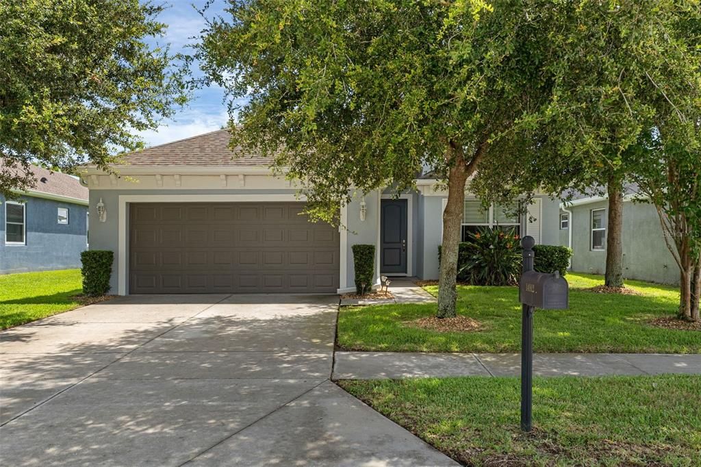 For Sale: $424,000 (3 beds, 2 baths, 1985 Square Feet)