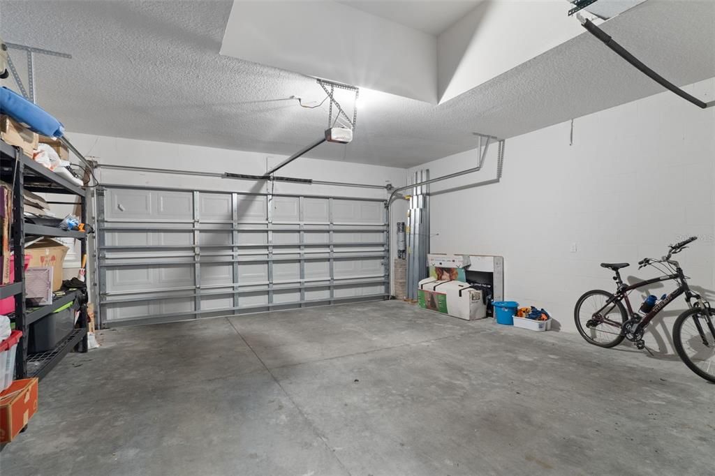 For Sale: $424,000 (3 beds, 2 baths, 1985 Square Feet)