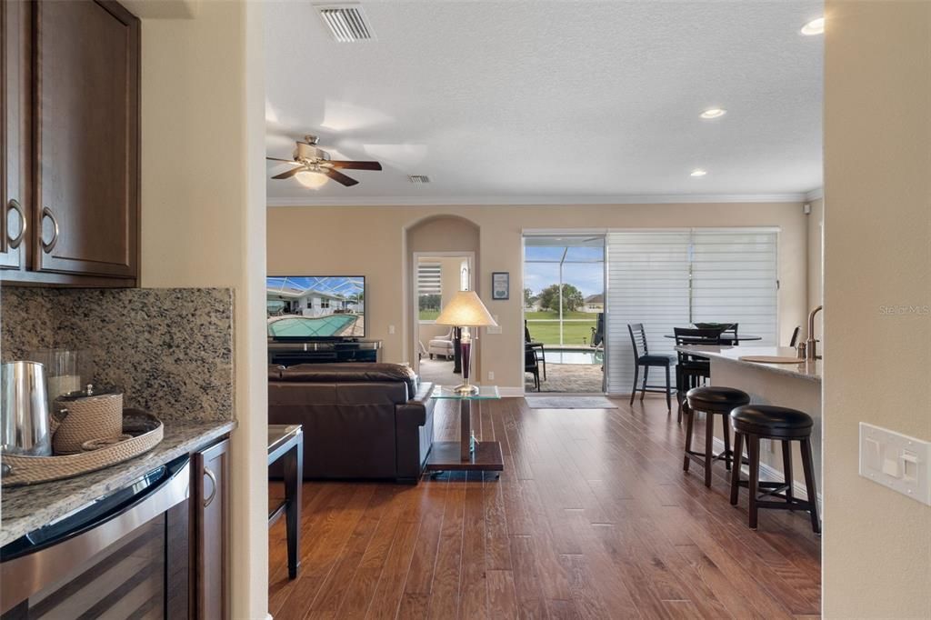 For Sale: $424,000 (3 beds, 2 baths, 1985 Square Feet)