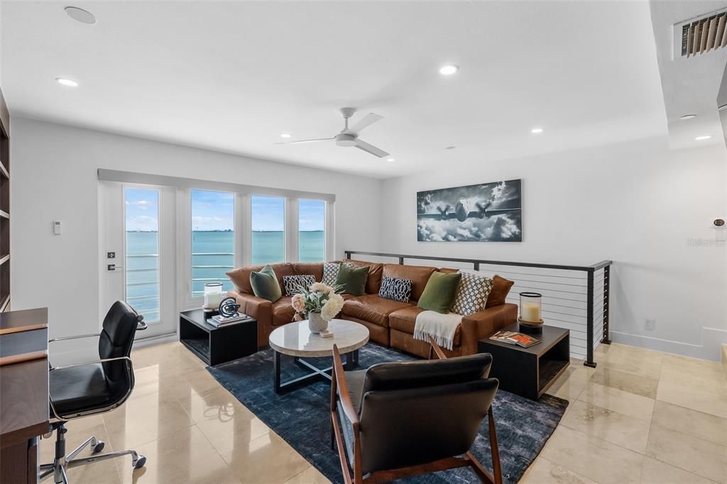 For Sale: $1,000,000 (3 beds, 3 baths, 2296 Square Feet)