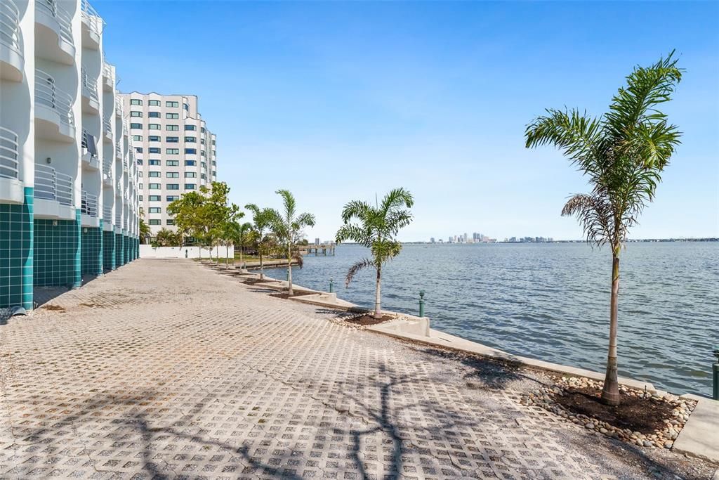 For Sale: $1,000,000 (3 beds, 3 baths, 2296 Square Feet)