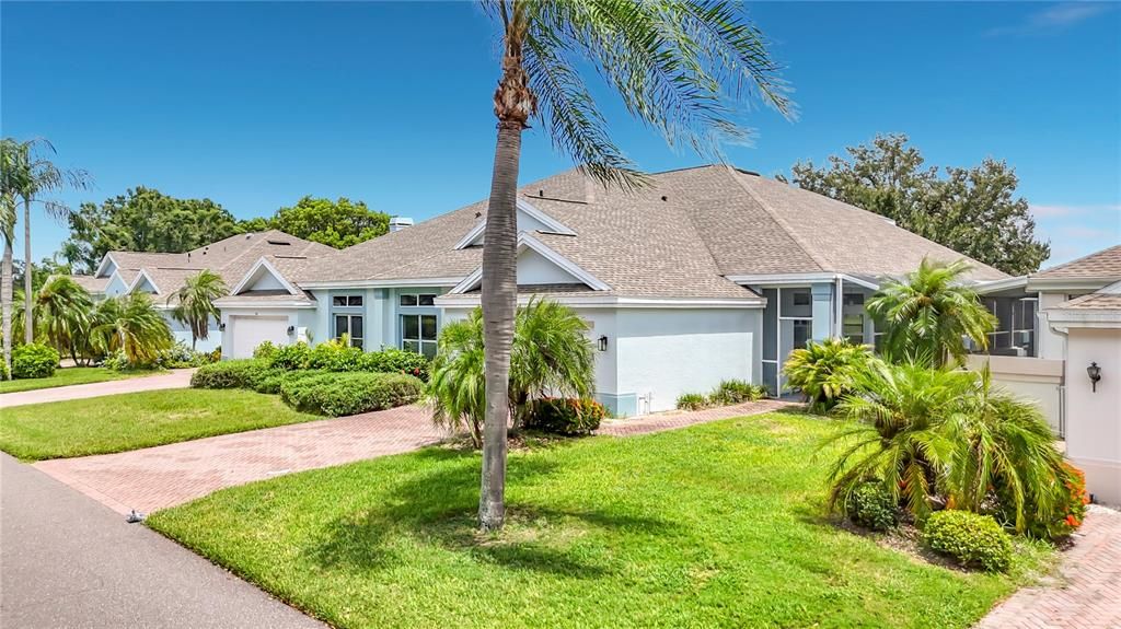 For Sale: $234,900 (2 beds, 3 baths, 2105 Square Feet)