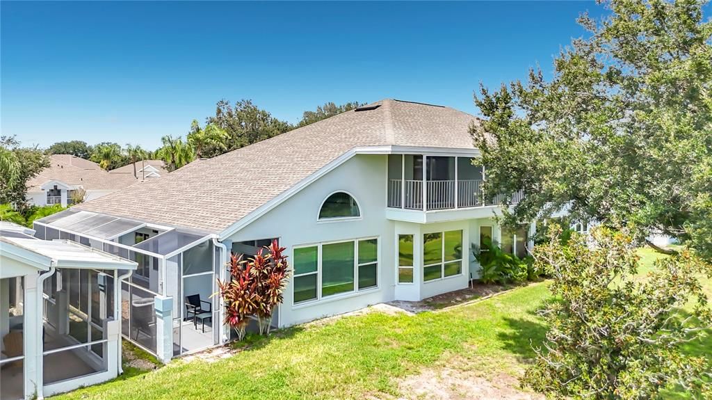 For Sale: $234,900 (2 beds, 3 baths, 2105 Square Feet)