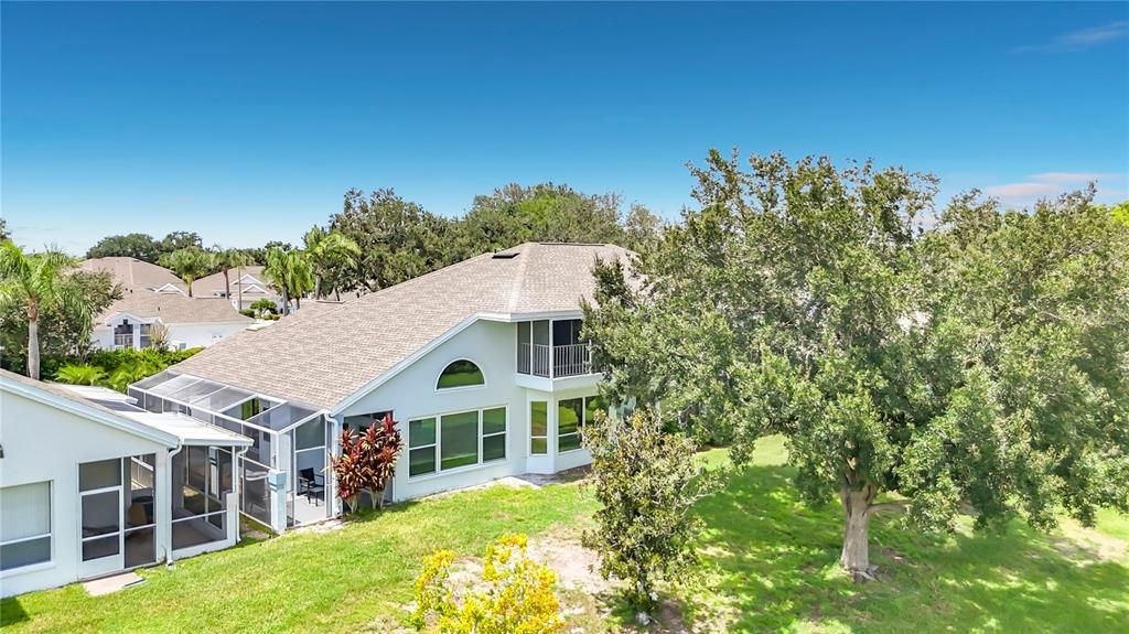 For Sale: $234,900 (2 beds, 3 baths, 2105 Square Feet)