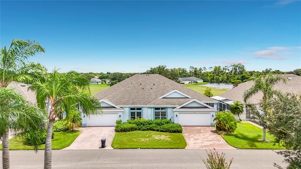 For Sale: $234,900 (2 beds, 3 baths, 2105 Square Feet)