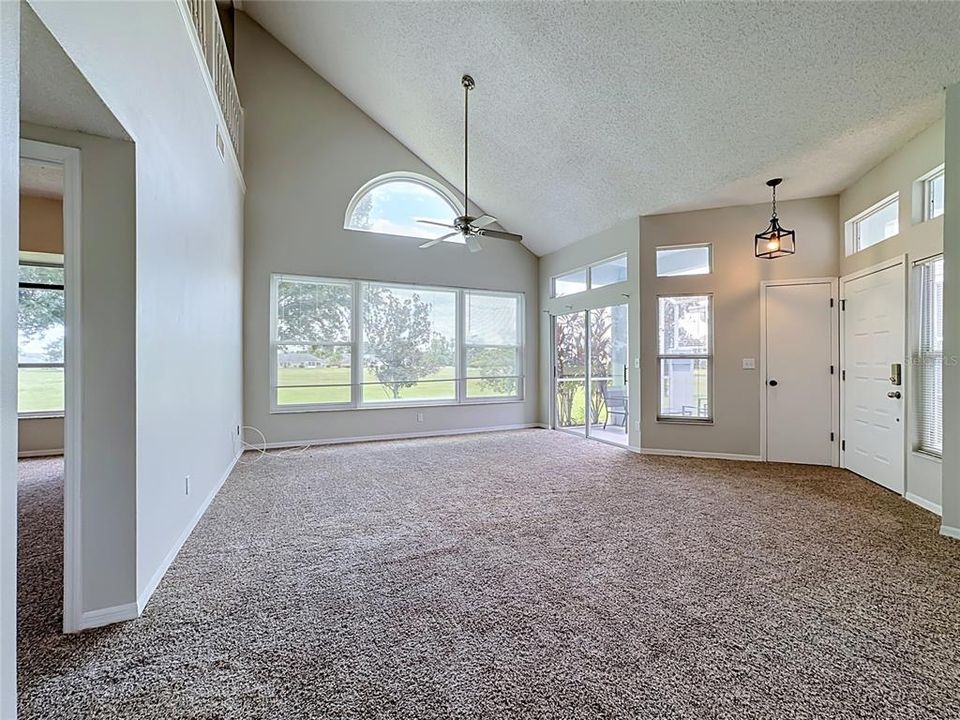 For Sale: $234,900 (2 beds, 3 baths, 2105 Square Feet)