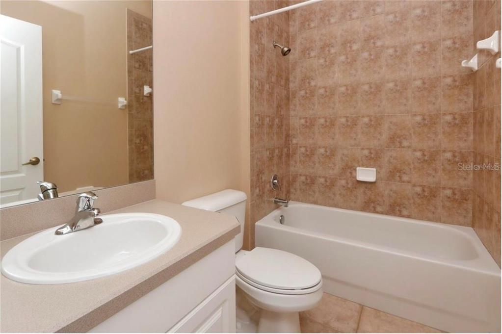For Rent: $2,115 (2 beds, 2 baths, 1384 Square Feet)