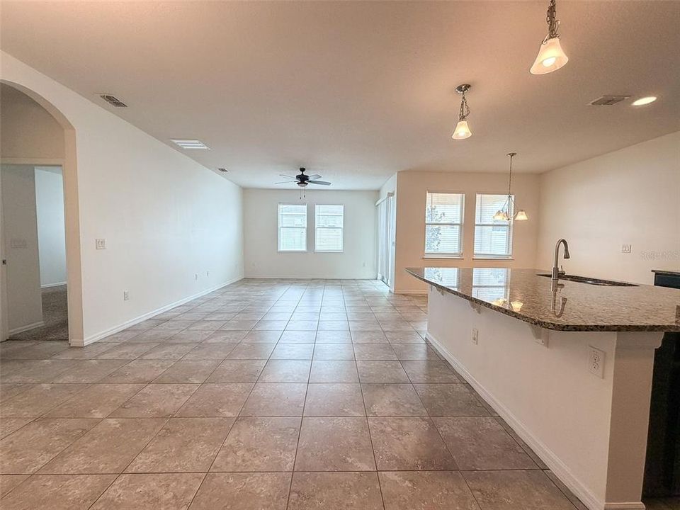 For Rent: $2,500 (3 beds, 2 baths, 2001 Square Feet)